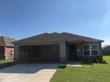 Main picture of 1296 S Springfield Dr
