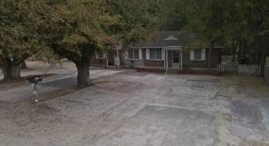 Main picture of 137 Highland Ave