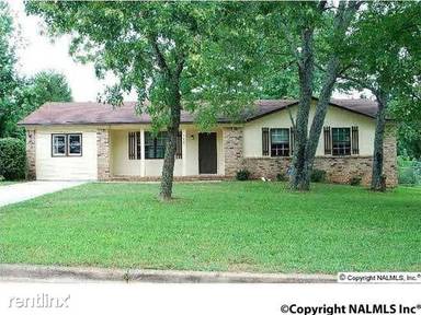 Main picture of 5023 Ortega Cir NW