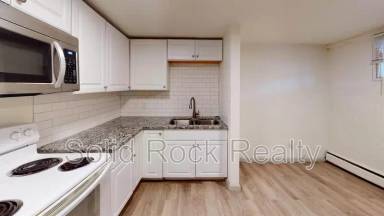 Main picture of 1411 S Corona Ave