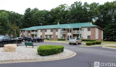 Main picture of 800 Richard Dr