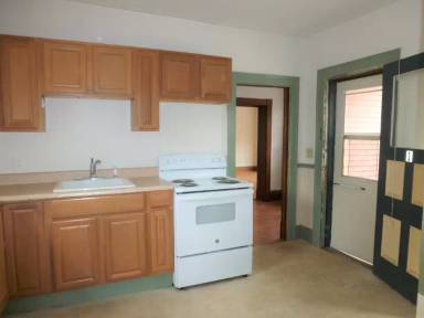 Main picture of 111 N Winooski Ave