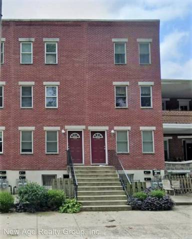 Main picture of 1240 S 45th St