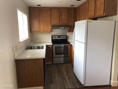 Main picture of 2030 Miramonte Ave