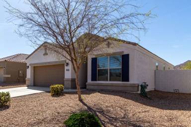 Main picture of 33070 N Jamie Ln