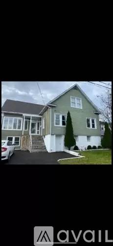 Main picture of 352 Marlborough Ter