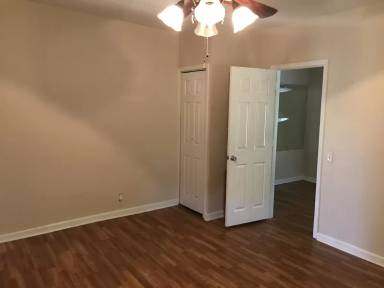 Main picture of 65 Magnolia St