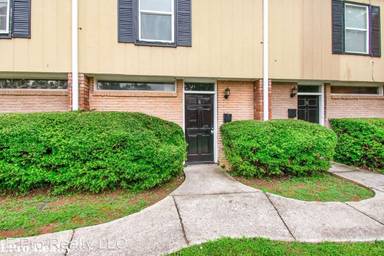 Main picture of 1804 Lyle Ave