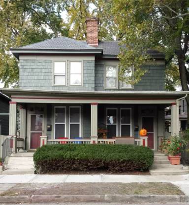 Main picture of 302 W 2nd Ave