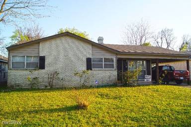 Main picture of 3228 Jana Pl