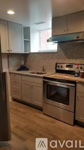 Main picture of 650 E Chester Pike