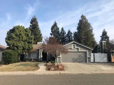 Main picture of 893 Retriever Way
