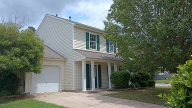 Main picture of 200 Downing Glen Dr