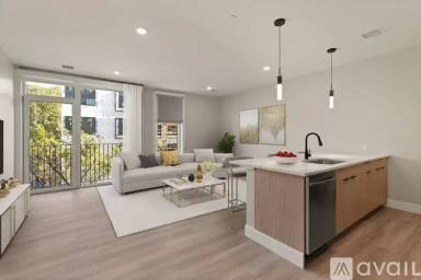 Main picture of 211 Green St