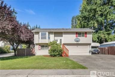 Main picture of 15810 56th Ave W