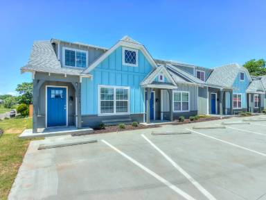 Main picture of 2801 N Kentucky Ave