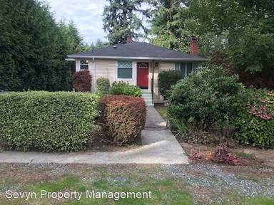 Main picture of 316 NE 125th St