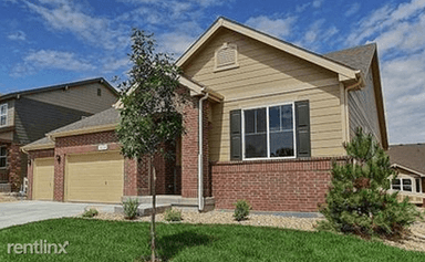 Main picture of 5534 Palomino Way