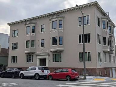 Main picture of 2595 Washington St