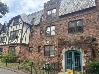 Main picture of 18 Townley St