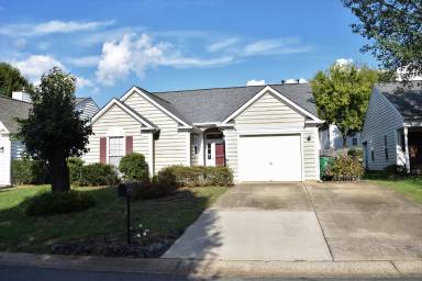 Main picture of 8409 Redstone View Dr