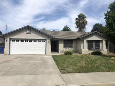 Main picture of 2975 Pine St