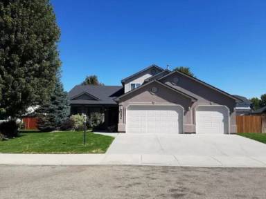 Main picture of 3654 N Price Way