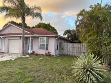Main picture of 5724 Boynton Cres