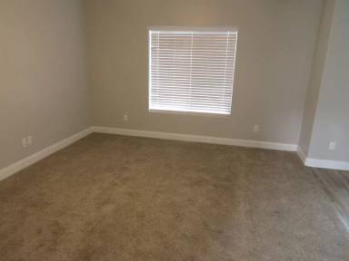 Main picture of 352 W 400 N