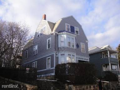 Main picture of 839 Parker St