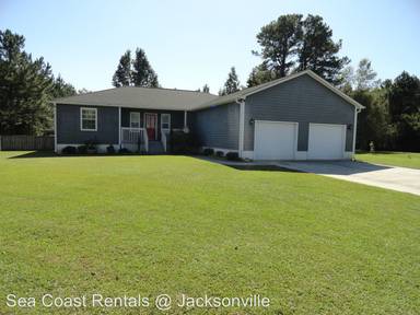 Main picture of 302 Robert Scott Cir