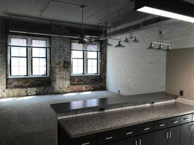 Main picture of 1105 Harney St