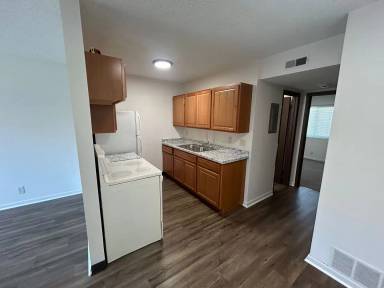Main picture of 3201-05-09 N 41 St