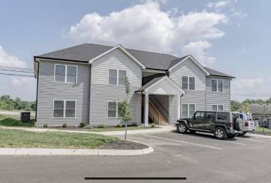 Main picture of 1315 Farmingdale Dr