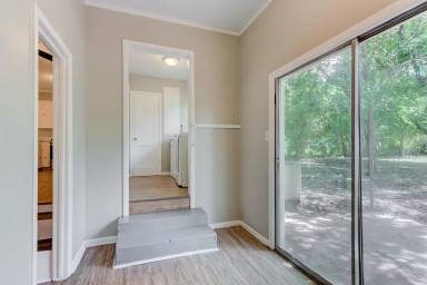 Main picture of 1500 Independence St