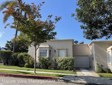 Main picture of 202 W Mariposa Ave