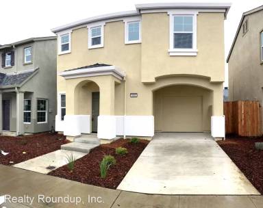 Main picture of 8108 Creeping Willow Ln