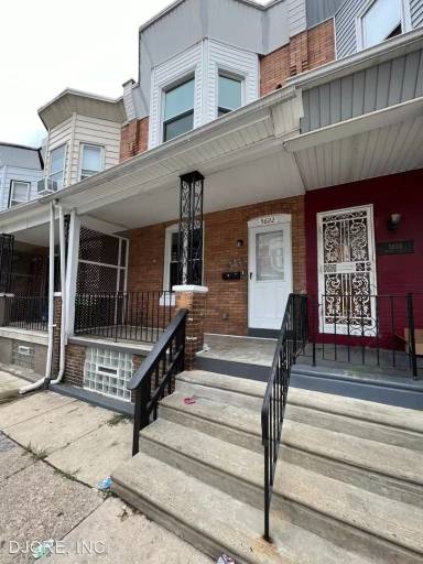 Main picture of 5622 Walton Ave
