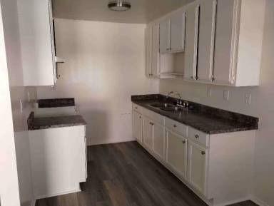 Main picture of 38290 5th St E