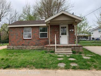 Main picture of 1332 E Blaine St