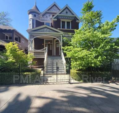 Main picture of 1716 Capitol Ave