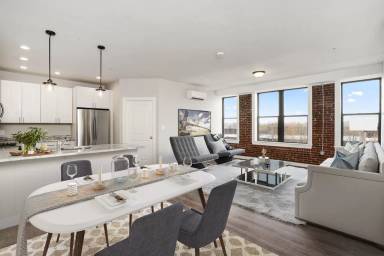 Main picture of 685 Lawrence St Apartments