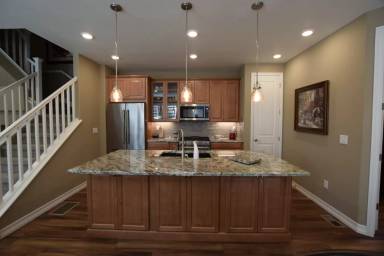 Main picture of 206 W Jamison Ct