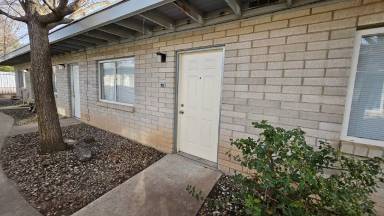 Main picture of 1100 Arizona St SE