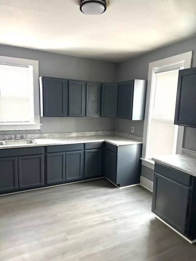 Main picture of 302 Altamont Ave