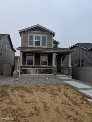 Main picture of 15957 E Elk Pl