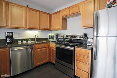 Main picture of 777 N State St