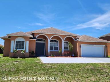 Main picture of 4374 SW Savona Blvd