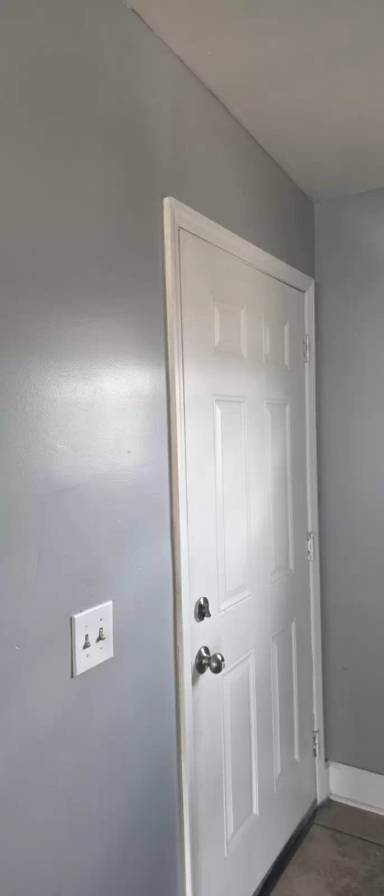 Main picture of 1445 West 26th Street - 2