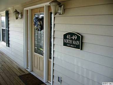 Main picture of 49 N Main St